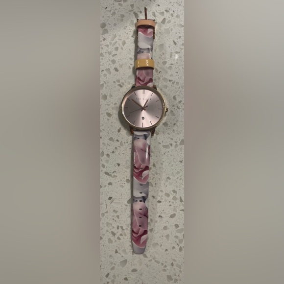Beautiful  Ted Baker Watch rose gold and flowers